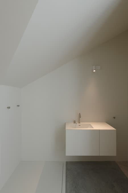 Re-folded House